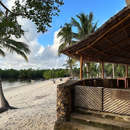 Mwazaro Beach Lodge Shimoni ภายนอก รูปภาพ
